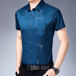 Spot high CP value] Boys shirts, young handsome jackets, mens ice silk short-sleeved shirts, summers new half-sleeved shirts, thin size shirts, real pockets, dads.