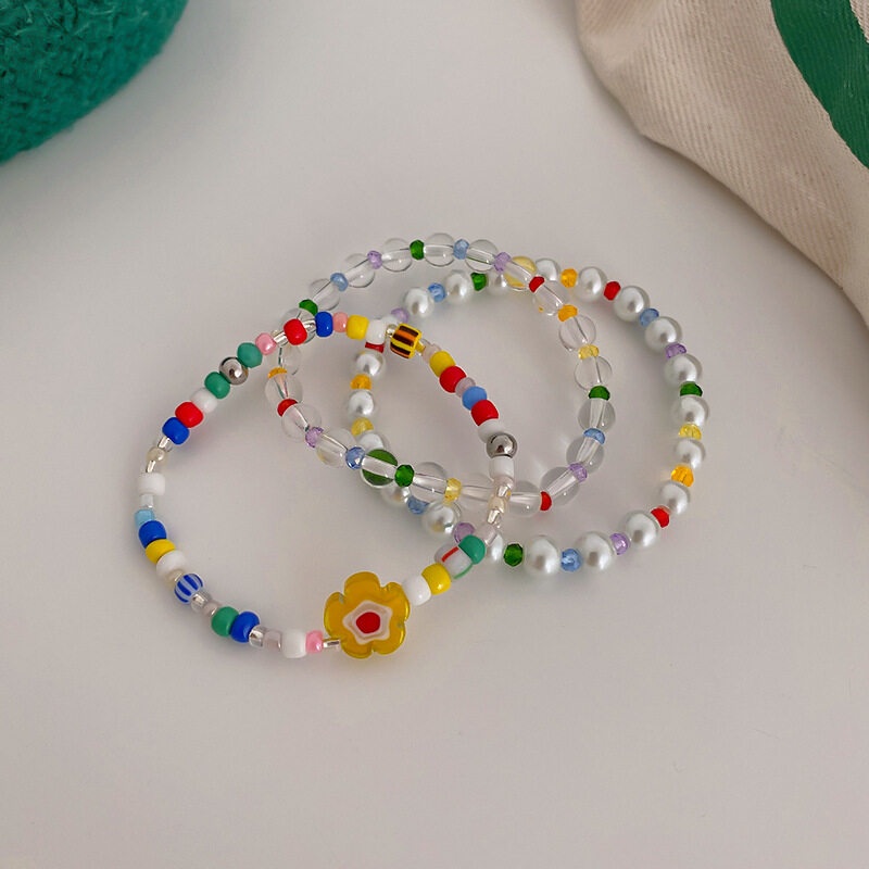 สร้อยข้อมือ ประดับลูกปัดอะคริลิค ลายดอกไม้ สีสันสดใส เหมาะกับของขวัญวันเกิด แฟชั่นฤดูร้อน สําหรับผู้หญิง และนักเรียน