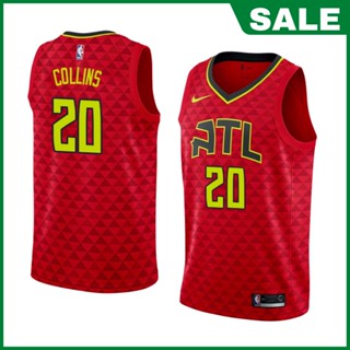 เสื้อกีฬาบาสเก็ตบอล ทีม NBA Hawks แบบกดความร้อน สไตล์คลาสสิก สําหรับผู้ชาย #20 John Collins Declaration ปรับแต่งดริฟิต สีแดง 980435