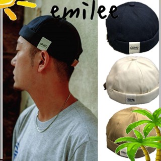 Emilee Docker Cap ใหม่ ผ้าลูกฟูก สตรีทแวร์ ฮิปฮอป หมวกปีกกว้าง