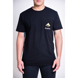 เสื้อยืดผ้าฝ้ายพิมพ์ลาย【COD】 Emerica เสื้อยืด BLK EMTSSM2010 EMERICA POCKET S/S TEE แขนสั้นผู้ชาย COMING CLUB