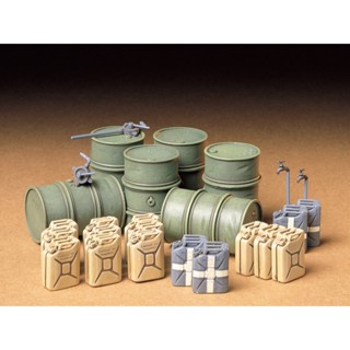 TAMIYA 35186 1/35 GERMAN FUEL DRUM SET