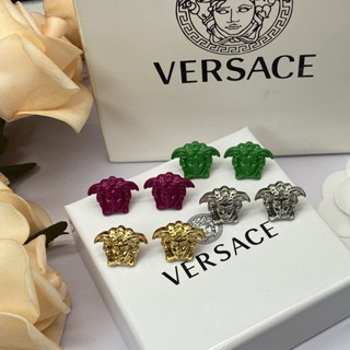 เครื่องประดับ ต่างหูสตั๊ด เหล็กไทเทเนียม รูปโลโก้ตัวอักษร Versace แฟชั่นสําหรับผู้หญิง