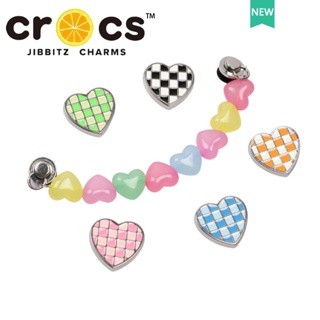 Jibbitz crocs charms หัวเข็มขัดโลหะ รูปหัวใจ เครื่องประดับ DIY