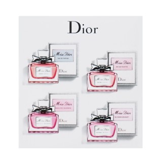 (5ml) Dior Sweetheart Sample perfume Set of 4 Dior Sweetheart ตัวอย่างน้ําหอม 5 มล. ชุด 4 ชิ้น ดอกไม้เต้นรํา หวานแหวว