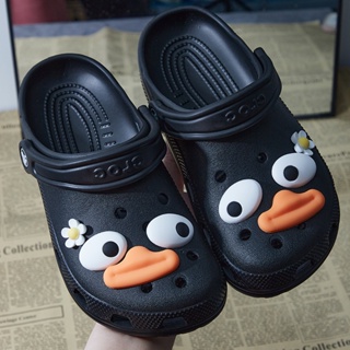 การ์ตูนอมยิ้ม ดอกไม้ Crocs Jibbitz ชุดปากเป็ด Jibits เสน่ห์ตาเท้า Jibitz ถ้วยสําหรับผู้ชายรองเท้าอุปกรณ์เสริมเสน่ห์รองเท้า Pins ตกแต่ง