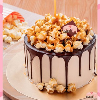 🎂POPCORN CARAMEL CAKE
เนื้อเค้กรส chocolate ปาดด้วย Vanilla butter cream  สั่งล่วงหน้า2-3วัน ส่งLalamove เค้กวันเกิด