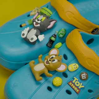 Croc Jibz Tom and Jerry ชุดอาหาร DIY รองเท้า แต่งกระดุม