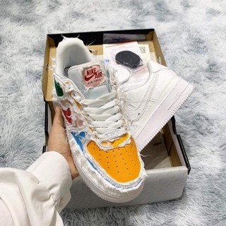 รองเท้าผ้าใบ Nike Air Force 1 LX swoosh สีแดง