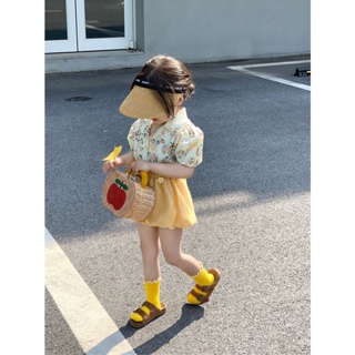 Girls suit 2023 Summer new Korean style fashionable childrens baby bubble sleeve floral shirt lantern shorts fashion DNUA