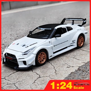 Klt โมเดลรถยนต์ สเกล 1/24 NISSAN GTR-CSR2 โลหะ ของเล่นสําหรับเด็ก