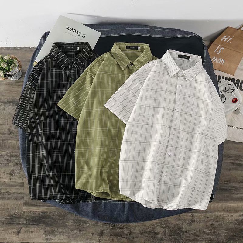 IELGY เสื้อเชิ้ตผู้ชายบางส่วนแขนสั้นเสื้อลายสก๊อตสีขาวหลวมสบายๆสไตล์เกาหลีอินเทรนด์ทุกการแข่งขันครึ่งแขน
