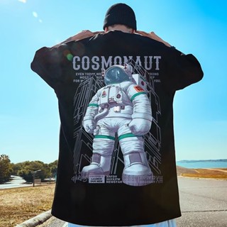 【M-8XL】เสื้อยืดคอกลม แขนสั้น พิมพ์ลายการ์ตูนนักบินอวกาศ กราฟฟิติ Nasa ขนาดใหญ่ สําหรับผู้ชาย