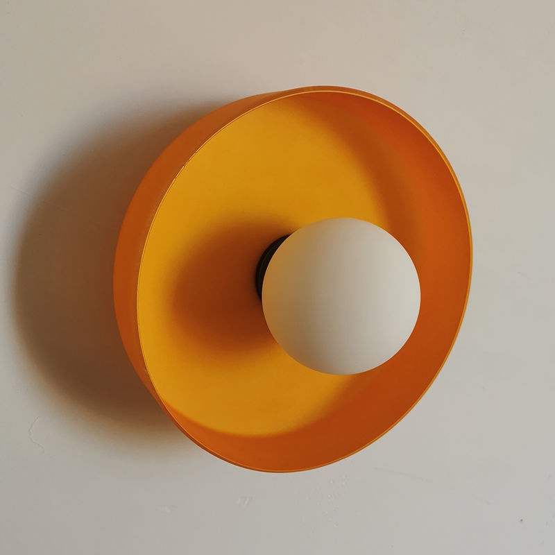 โคมไฟติดผนังห้องนอน ข้างเตียง กระจกสี สไตล์เงียบสงบ สําหรับห้องนั่งเล่น