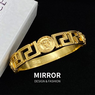 Versace Tussa Labyrinth สร้อยข้อมือแฟชั่น ทรงเรขาคณิต เรียบง่าย เข้ากับทุกการแต่งกาย