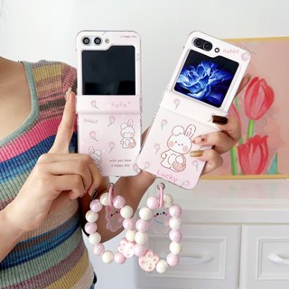 เคสโทรศัพท์มือถือ กันฝุ่น กันกระแทก ลายดอกไม้ และกระต่ายน่ารัก สําหรับ Samsung Galaxy Z FLIP 3 Sweet FLIP 4 FLIP 5