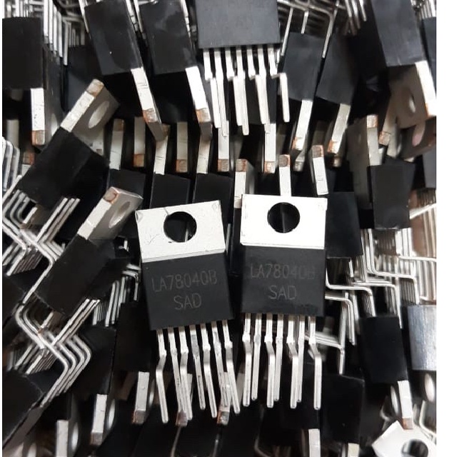 IC VERTICAL LA78040 LA 78040