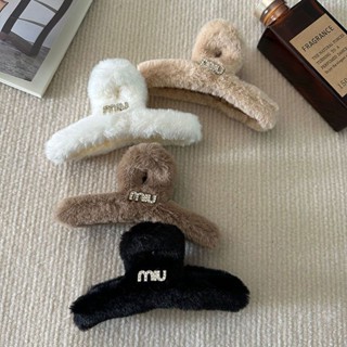 กิ๊บติดผม รูปตัวอักษร miu Shark Grab Furry Grab สําหรับผู้หญิง 2023