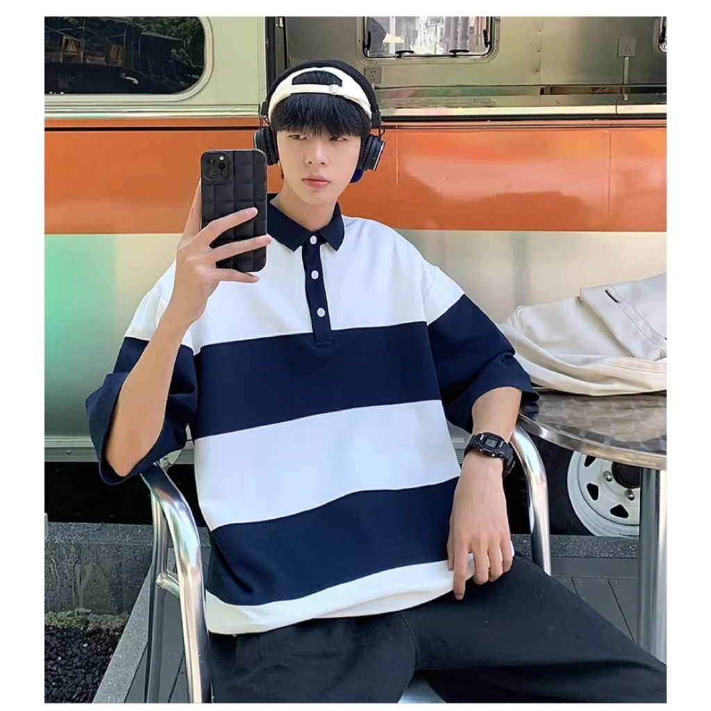 เสื้อโปโล แขนสั้น ลายทาง ทรงหลวม พลัสไซซ์ สไตล์เกาหลี สําหรับผู้ชาย ไซซ์ M-5XL