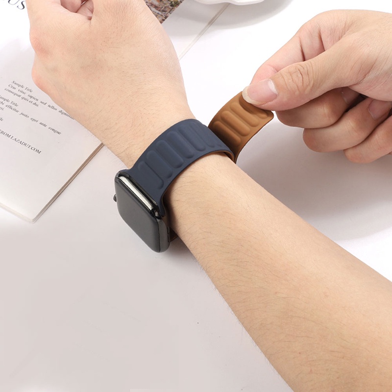 สายนาฬิกาข้อมือซิลิโคน แม่เหล็ก กันน้ํา สําหรับ Apple watch Series 8 7 SE 6 5 4 3 Ultra iwatch 40 มม. 44 มม. 41 มม. 45 มม. 49 มม.