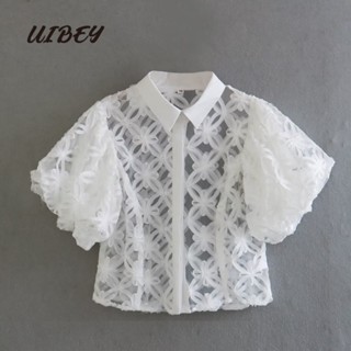 Uibey เสื้อเชิ้ตแฟชั่น คอปก แขนพัฟ ปักลายลูกไม้ 4570