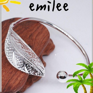 Emilee สร้อยข้อมือ ประดับคริสตัล รูปใบไม้ หรูหรา