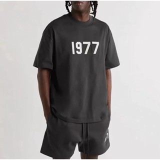 FOG FEAR OF GOD Double Line ESSENTIALS 2022 Eighth Season Double Line Number 1977 พิมพ์แขนสั้นสบายๆหลวมเสื้อยืด