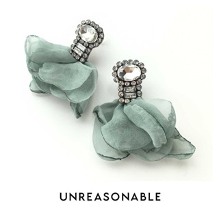 ต่างหู สีเขียว ต่างหูคลิป ต่างหูก้านเงินแท้ น้ำหนักเบา สวยใส่สบาย Unreasonable Accessories UA0717-02