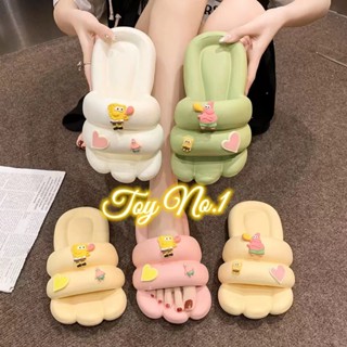 ToyNo.1🧸 พร้อมส่ง🧸 "LT-HEARSPB"  รองเท้าแตะสวมส้นแบน หัวหยัก พื้นเรียบ ตัวการ์ตูนหัวใจข้างละสี