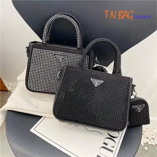 【พร้อมส่ง】tn bag fashion	
กระเป๋าสะพายข้างแฟชั่น  รุ่น fp115590