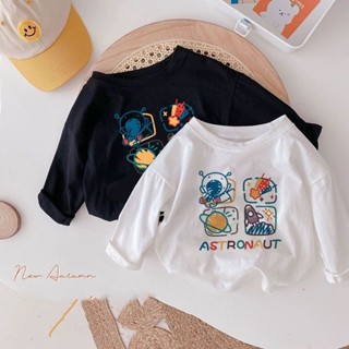 พร้อมส่ง เสื้อยืดแขนยาวลําลอง ผ้าฝ้ายแท้ ลายการ์ตูนน่ารัก แฟชั่นฤดูใบไม้ผลิ และฤดูใบไม้ร่วง สําหรับเด็กผู้ชาย และเด็กผู้หญิง