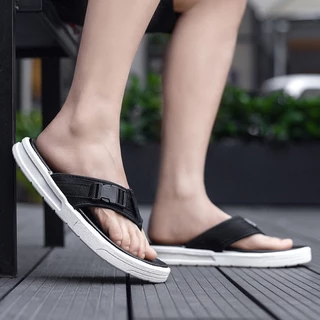 พร้อมส่ง รองเท้าแตะผู้ชายหูคีบ พื้นหนากันลื่น ใส่สบาย น้ำหนักเบา งานทน ไม่พังง่าย