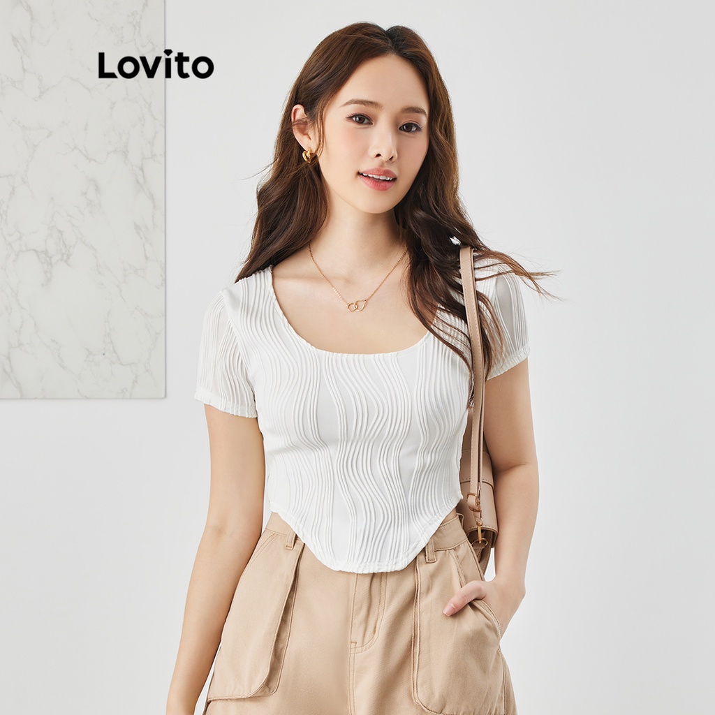 เสื้อยืดลำลองฤดูร้อน/ฤดูใบไม้ผลิ Lovito ลายเท็กซ์เจอร์สไตล์ Y2K คอเหลี่ยม สำหรับผู้หญิง รหัส L47AD00