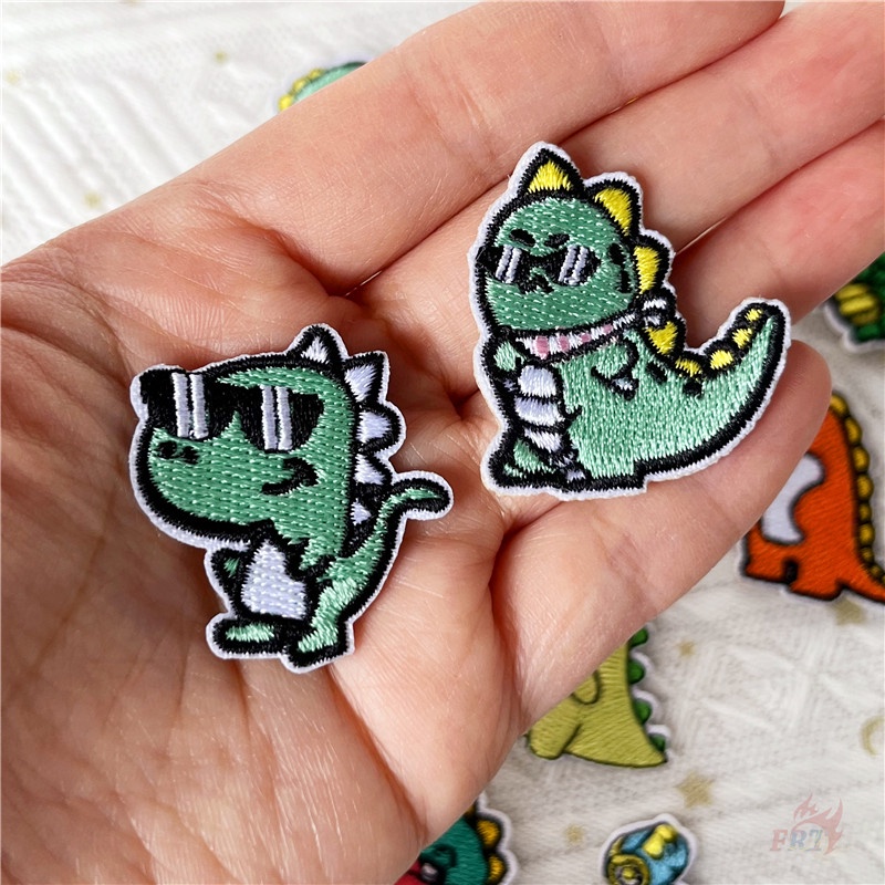 ♚ Q Dinosaur Q-4: แผ่นแพทช์เหล็ก ลายไดโนเสาร์ สไตล์ฮิปฮอป ♚ แผ่นแพทช์รีดติดเสื้อ รูปสัตว์ตลก DIY 1 ชิ้น - รูปที่ 3