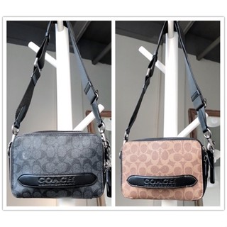 Charter Crossbody In Signature Canvas C3780 C2610 กระเป๋ากล้องพกพามินิมอล COAC H กระเป๋าสะพายข้างผู้ชาย