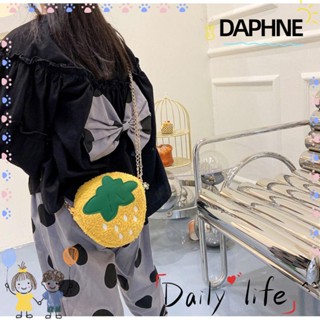 Daphne กระเป๋าสะพายไหล่ ผ้าขนแกะเทียม ลายสตรอเบอร์รี่ เหมาะกับของขวัญ สําหรับผู้หญิง