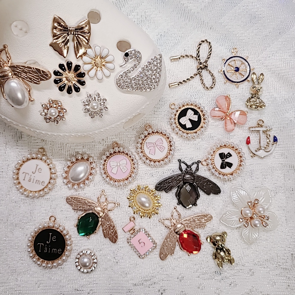 1pcsMetal Pearl Collection Vintage/ดอกไม้/เพชร/Ribbon รองเท้าหัวเข็มขัด DIY Pins INS รองเท้าอุปกรณ์เสริมตกแต่งเครื่องประดับ
