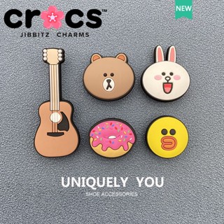 Jibbitz crocs charms หัวเข็มขัดรองเท้า อุปกรณ์เสริมรองเท้า สีน้ําตาล หมี กระต่าย การ์ตูน DIY หัวเข็มขัดตกแต่ง