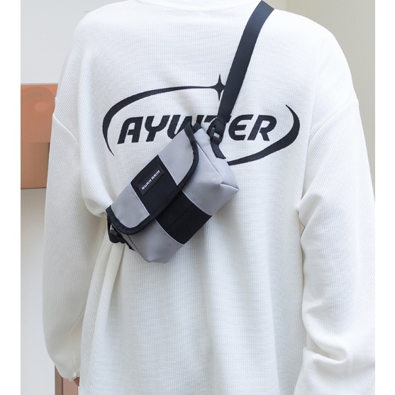 เตรียมส่งของ! !กระเป๋าผู้ชาย Messenger กระเป๋าผ้าแคนวาสจุของได้เยอะ