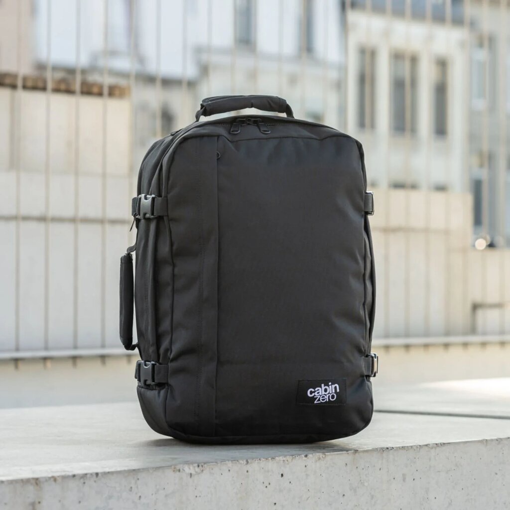 กระเป๋าเป้ CABIN ZERO CLASSIC BACKPACK 36L ใส่โน๊ตบุ๊คได้ 15.6"