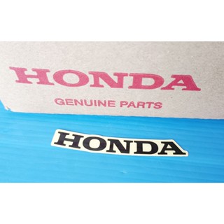 86641-K01-900ZBสติ๊กเกอร์เครื่องหมายHONDA(65มม.)ติดครอบหน้า SH150,ติดชิวหน้าPCX150 แท้HONDA สีดำพื้นใส ()1ชิ้น