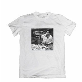 เสื้อคู่รัก เสื้อยืดอินเทรนด์ โซเมอร์ เฮเรน เทรนดี้ ฮาราจูกุ สตรีทแวร์ โรปา ฮอมเบร ปาโบล เอสโกบาร์ เสื้อยืดคอกลม
