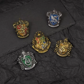 Magic Academy Potter เคลือบ Pin แม่มด Magic หมวกเข็มกลัดแมว Witchcraft Spell Pins ป้ายปก Gothic อุปกรณ์เสริมของขวัญสําหรับเพื่อน