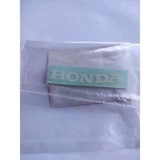 87120KTM-950ZBสัญลักษณ์HONDAแท้60มม.สีขาวพื้นใส ติดครอบไฟหน้าเวฟ125รุ่นไฟเลี้ยวบังลม,1ชิ้น อะไหล่แท้ศูนย์HONDA