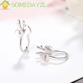 SOMEDAYZL เครื่องประดับ ต่างหูสตั๊ด รูปกวางเอลก์ ประดับไข่มุก สีแดง สีขาว แบบเรียบง่าย สไตล์เกาหลี สําหรับผู้หญิง