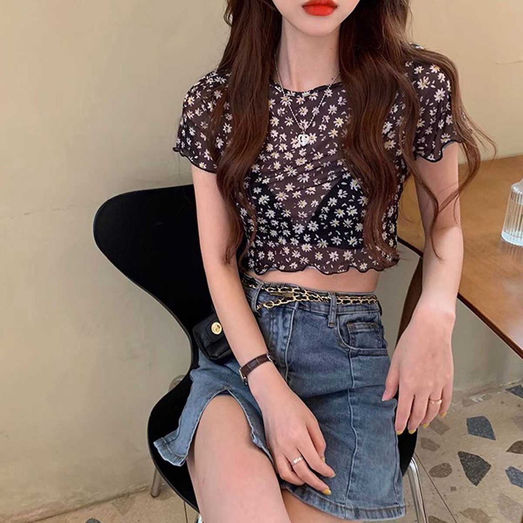 เสื้อครอปท็อป แขนสั้น แบบยืดหยุ่น เซ็กซี่ สําหรับผู้หญิง เสื้อครอปสั้นซีทรูสำหรับผู้หญิง