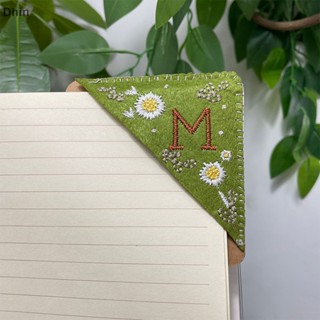 [Dhin] Personalized Hand Embroidered Corner Bookmarks Felt Triangle Marker Creative Chinese Embroidery Bookmarks Elegant Felt Flower COD