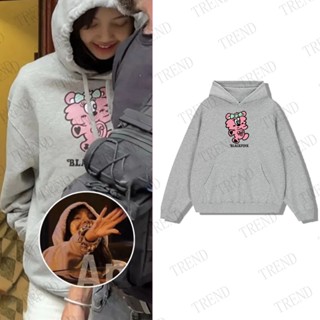 KPOP BLACKPINK x Verdy Hoodie ผู้หญิงบวกขนาด Born Pink World Tour Jennie Lisa เสื้อสเวตเตอร์หลวม ๆ ด้านบนแฟชั่นเกาหลีสบาย ๆ Unisex ถนน เสื้อสวมหัว