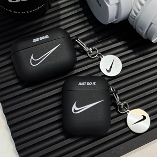 เคสหูฟัง ซิลิโคนนิ่ม ป้องกันเต็มเครื่อง พร้อมจี้ตะขอ สีดํา สําหรับ Airpods Pro 1 2 3rd Pro2