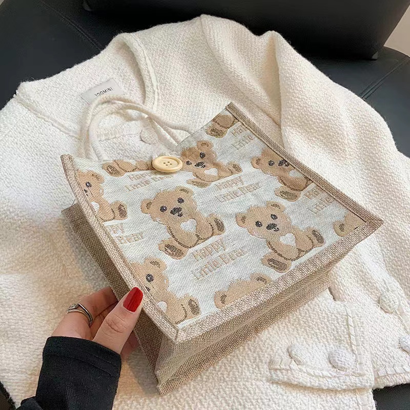 พร้อมส่งในไทย-กระเป๋าถือลายหมีน่ารัก แฟชั่นมาใหม่ #BAG011